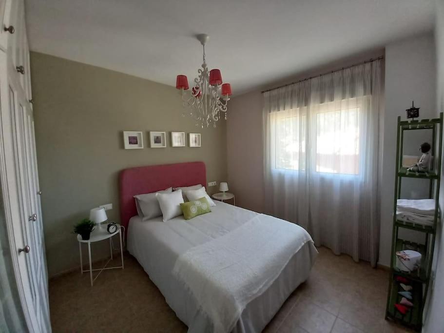 Apartamento Tranquilo Cerca De Zonas Verdes Сиеза Екстериор снимка